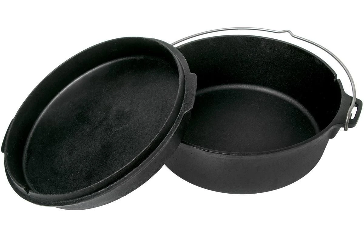 Petromax FT6 Dutch Oven With Flat Base 3 Petromax FT6 Dutch Oven With Flat Base