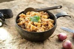 Expedition Foods Scrambled Eggs /w Cheese & Caramelised Onion -Highlander Zone tumbnail 6bc65327 6c4b 40a5 ba27 cf8c5c159ddf